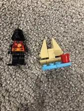 LEGO Darth Vader Beach Minifigure with Scene Star Wars Advent Calendar
