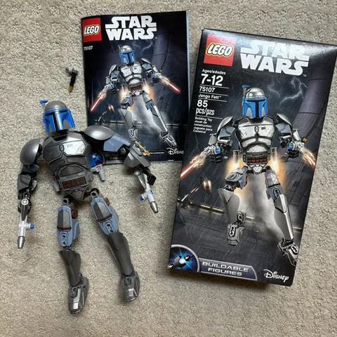 100% COMPLETE WITH BOX LEGO Star Wars Jango Fett Set 75107 2015 Buildable Figure