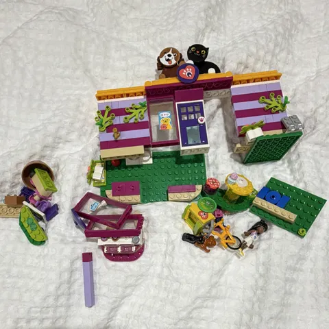 LEGO Friends 41322 Heartlake City Vet Clinic Lot w/ Printed Parts Dog Cat