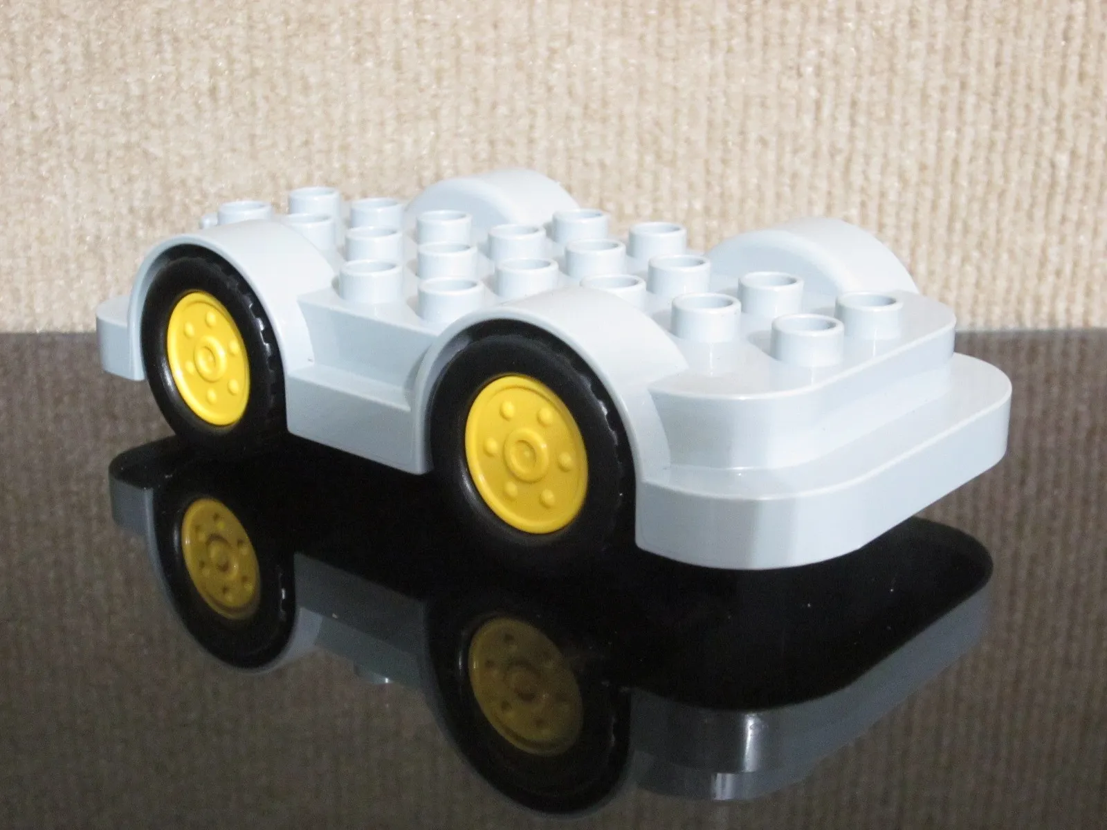 LEGO Duplo 15314 12591 Chassis Base 2012 Gray Wheels Create Tires