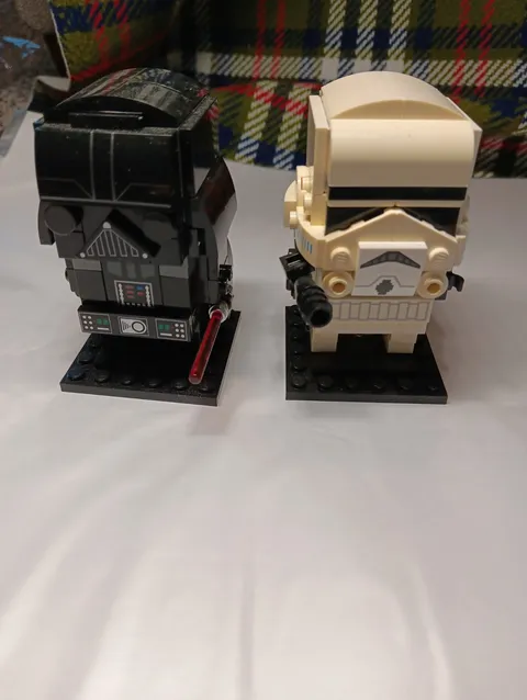 Lego Star Wars Brick Headz Darth Vader 41619 & Storm Trooper 41620 No Box Manual