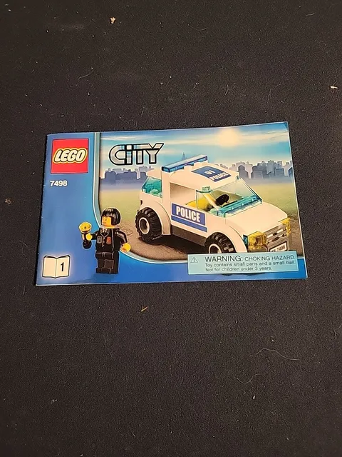 Lego City Police Car Instruction Manual,  Book 1, 7498