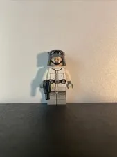 Lego Star Wars Minifigure: sw1183 Imperial AT-ST Driver, Hoth - 75322 EUC! NEW