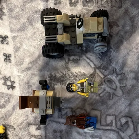 LEGO monster fighters lot - damaged head mold