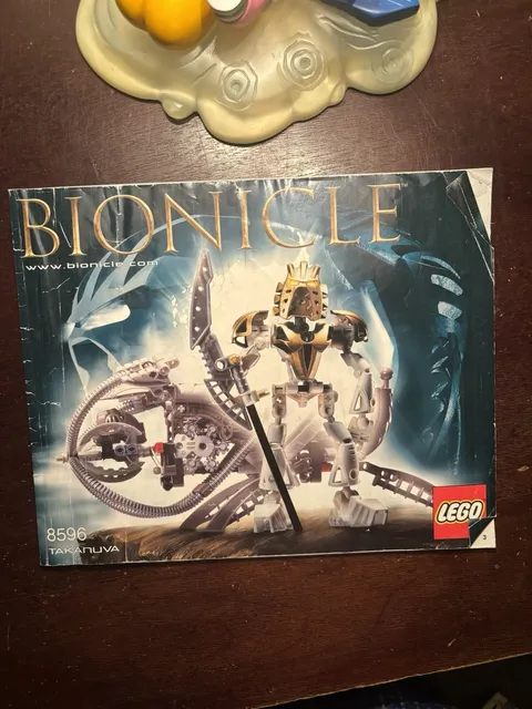 LEGO BIONICLE Takanuva 8596 Illustrated English Instruction Manual Booklet