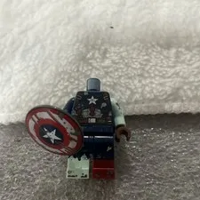 LEGO ® Zombie Captain America 71031 Marvel Studios ™ Series Minifigure