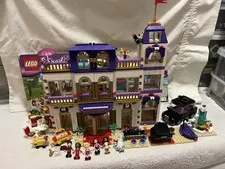 LEGO FRIENDS: Heartlake Grand Hotel 41101 used complete w/ instructions minifigs