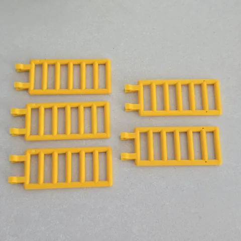LEGO Yellow Bars Fence 7 x 3 with Double Clips (6020) - 5 Pieces Ladder