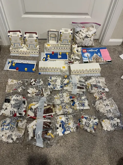 LEGO Creator Expert Taj Mahal 10256 Used/new Set w/ Manual, No Box