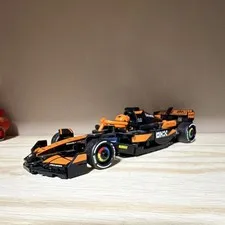 LEGO Speed Champions 76919 2023 McLaren F1 Race Car Set 245pcs Minifigure