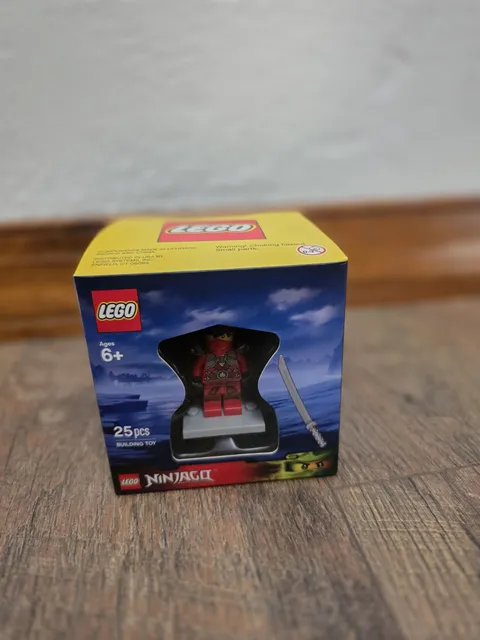 RARE LEGO 2015 Target Minifig Set 5004077 Ninjago Stone Armor Kai
