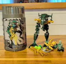 LEGO BIONICLE Zaktan Piraka 8903 Complete Set Canister 41 pcs (2006)