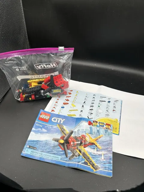 LEGO CITY: Race Plane w/Mini Figure #60144 100% Complete