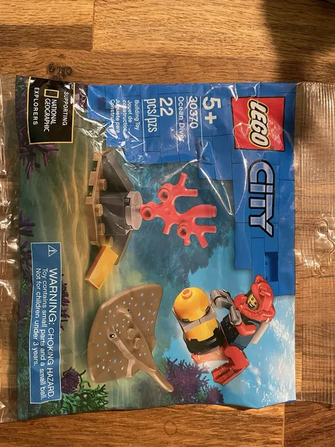 LEGO City Explorers Ocean Diver Polybag Set 30370 22 pcs 