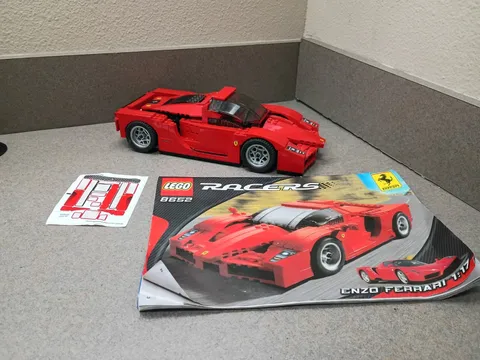 8652 LEGO Racers Enzo Ferrari 1:17 Scale Instructions Stickers Incomplete