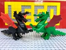 LEGO Dragon Mini Figures 2 Set Green Dragon Black Dragon Castle Series