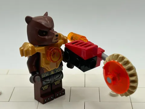 LEGO Bulkar Bear minifigure with Fire Chi Legends of Chima 70223 loc134 NEW