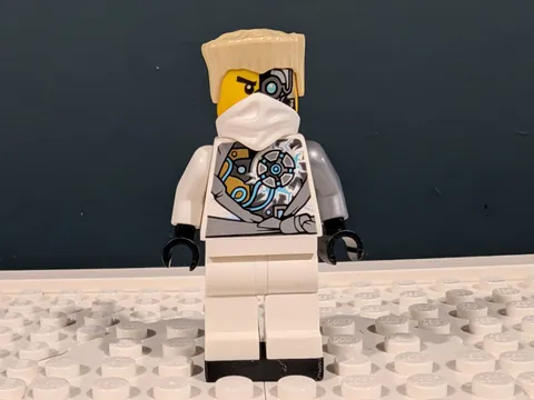 LEGO Ninjago Zane "Techno Robe" Rebooted Minifigure njo0085 NinjaCopter 70724