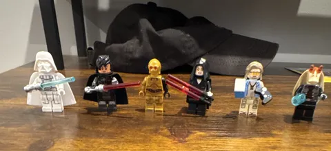 LEGO Star Wars: The Dark Falcon (75389) Minifigures - EXCELLENT CONDITION