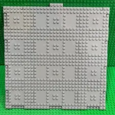 Lego Plates 32 x 32 : Thick Platform : Light Bluish Gray (18922 + 15624)