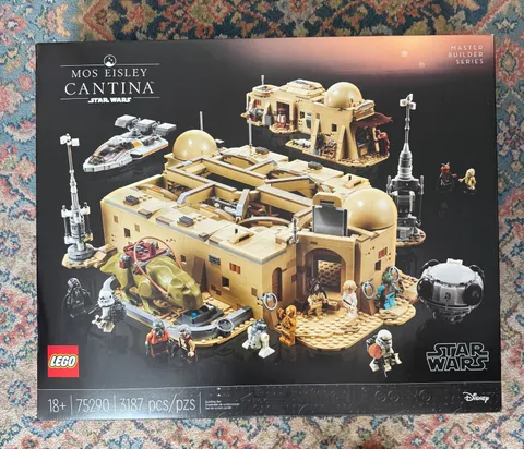 LEGO 75290 Star Wars: Mos Eisley Cantina - New & Sealed
