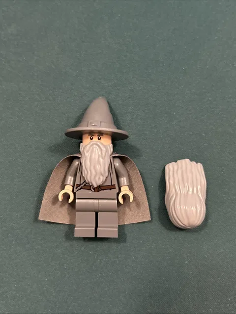 OFFICIAL LEGO Gandalf The Grey Minifigure LOTR Good Condition