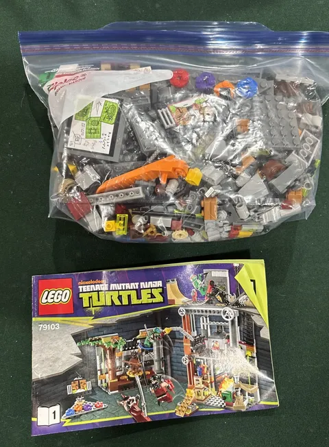 Lego 79103 TMNT Teenage Mutant Ninja Turtles Turtle Lair Attack - No Minifigures