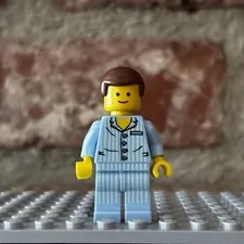 The LEGO Movie Emmet In Pajamas Minifigure tlm061