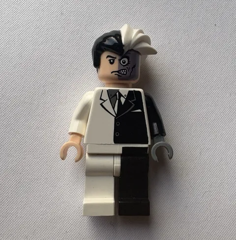 LEGO Two-Face Minifigure 2006