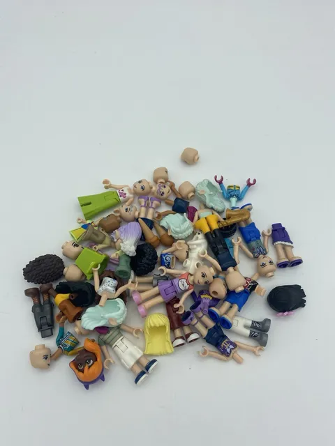 LEGO Friends Girls Minifigures 40 Plus piece Lot {WASHED} Free Shipping