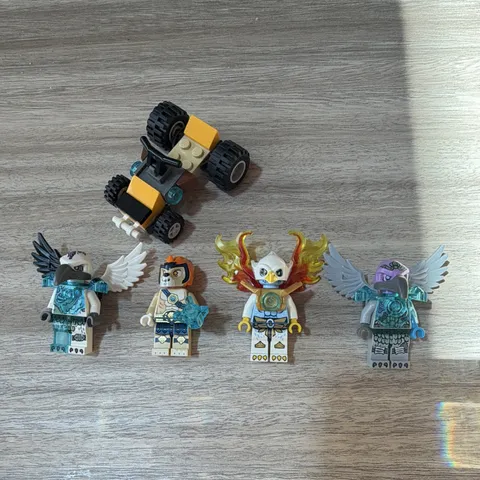 LEGO Legends of Chima minifigure lot of 4 w/ poly bag