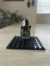 LEGO Star Wars UCS Din Djarin Brown Durasteel Armor, Printed Arms SW1242