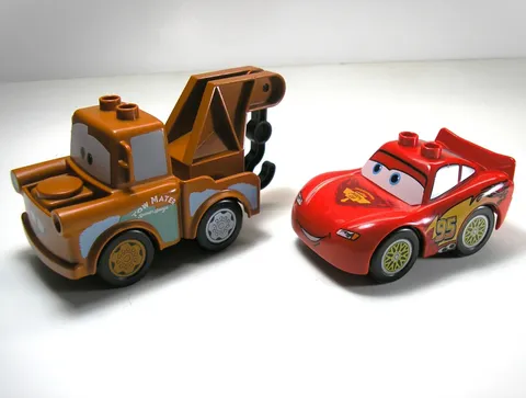 LEGO DUPLO Disney Cars Mater & Lightning McQueen vehicle minifigures from 5828