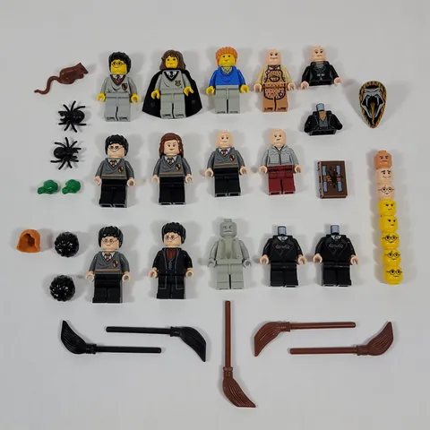 Vintage LEGO Harry Potter Minifigure & Parts Pieces Accessories Mixed Lot Book