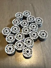LEGO 11208 Light Bluish Gray Wheel 14mm D. x 9.9mm x18