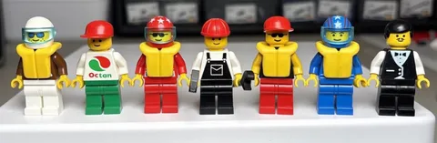 LEGO Town 6543 Sail ‘N’ Fly Marina Minifigures ONLY Waiter Race Boat Octan
