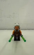 LEGO Star Wars Ahsoka Tano Minifigure with 2 Green Lightsabers
