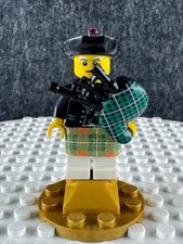 LEGO Series 7 Bagpiper COL102 Retired CMF 2012 Kilt Bagpipes Minifigure