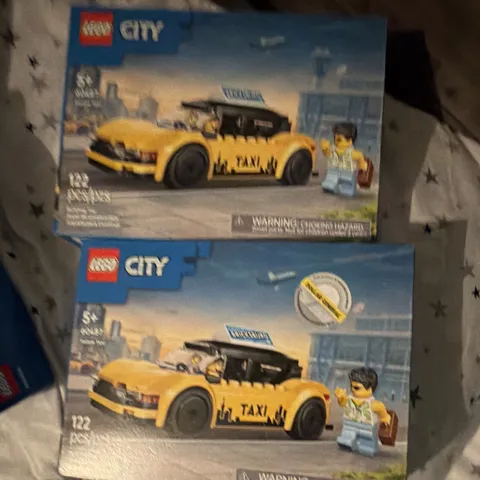 LEGO City Taxi Set 60487 122 pcs Complete w/ Box Limited Edition 5+