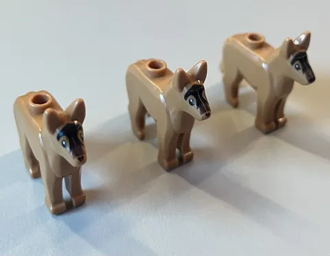 LEGO Minifigure Dog x3 Alsatian German Shepherd w/ Black Eyes Nose 92586pb01 Pet