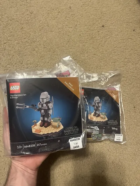 2-PACK LEGO Star Wars The Mandalorian & Grogu Barnes And Noble Exclusive 6648338