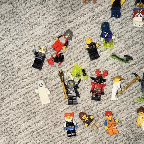 LEGO Minifigure Lot w/ Accessories, Ninjago MINIFIGURES + Various Bulk