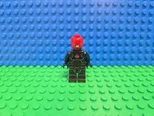 Lego Iron Skull Minifigure Marvel Super Heroes sh0215 76048 CMF Lot Rare Retired