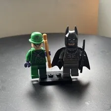 AUTHENTIC Lego riddler and Batman minifigures