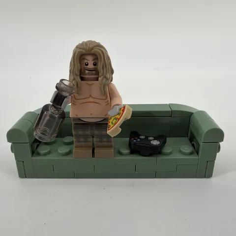 LEGO Bro Thor (Fat Thor) Minifigure-From Bro Thor’s New Asgard - 76200 On Couch