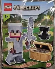 LEGO Minecraft Knight Minifigure with Chest and Anvil Foil Pack Set 662309