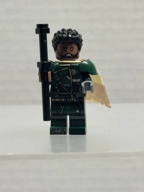 LEGO Saw Gerrera Minifigure 75383 Star Wars with 25th Anniversary Stand