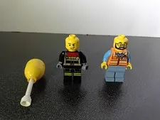 LEGO construction worker, firefighter minifigure lot