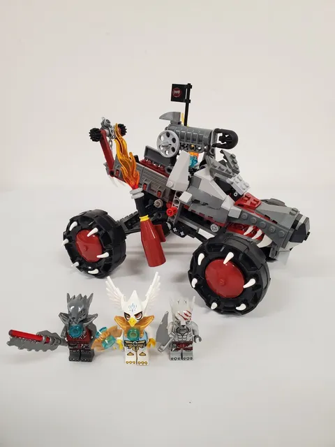 LEGO LEGENDS OF CHIMA: Wakz' Pack Tracker (70004) - 100% Complete w/ Manual