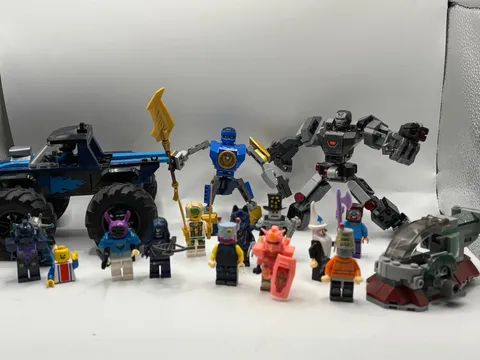 LEGO Lot of Mini Figs Sets & Accessories! LEGO + Roblox Figs Gundam Figs Venom